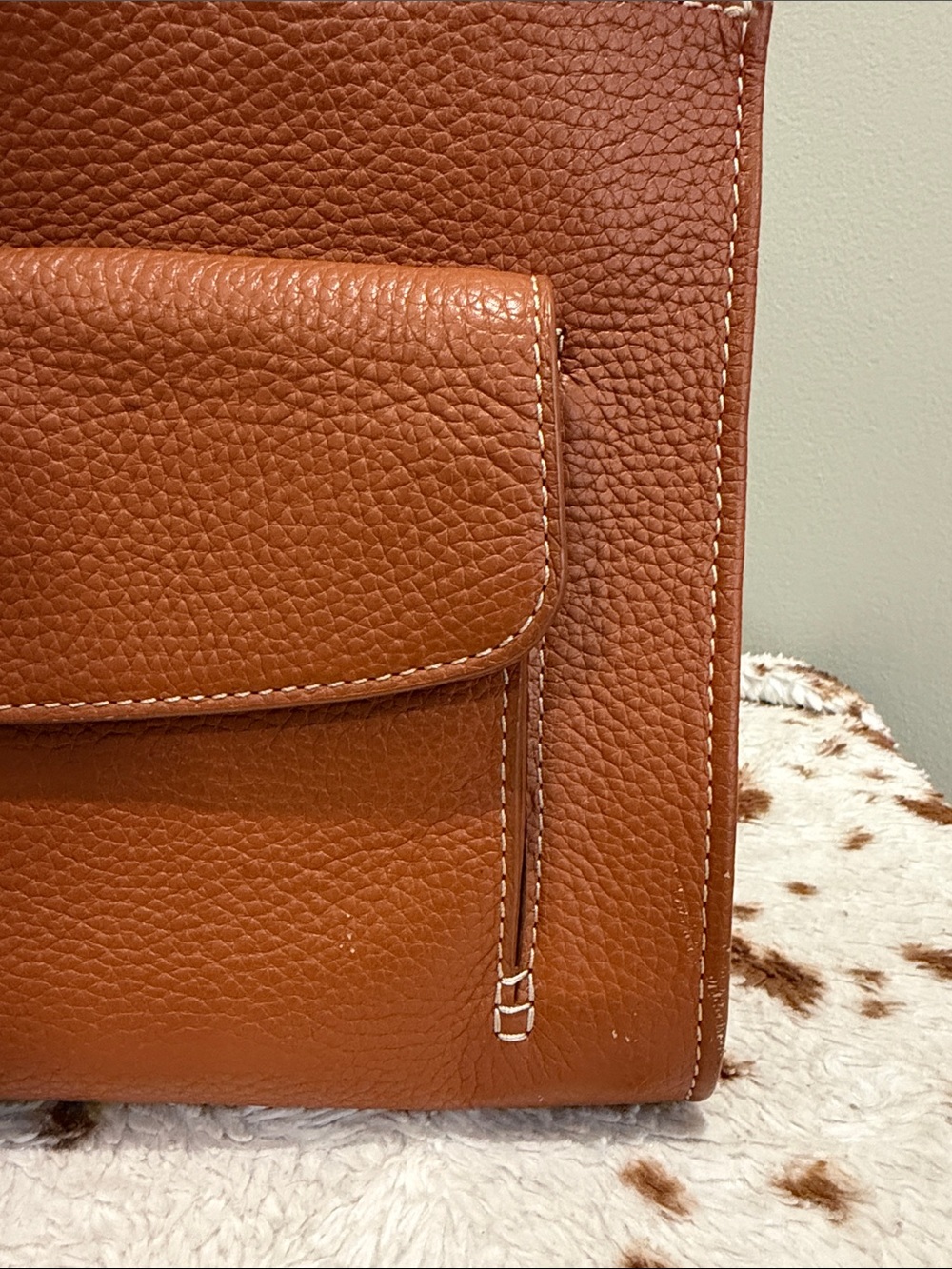 Dooney & Bourke Janine Front Pocket Satchel Tote/ Natural, Cognac/ Like New - Picture 14 of 16